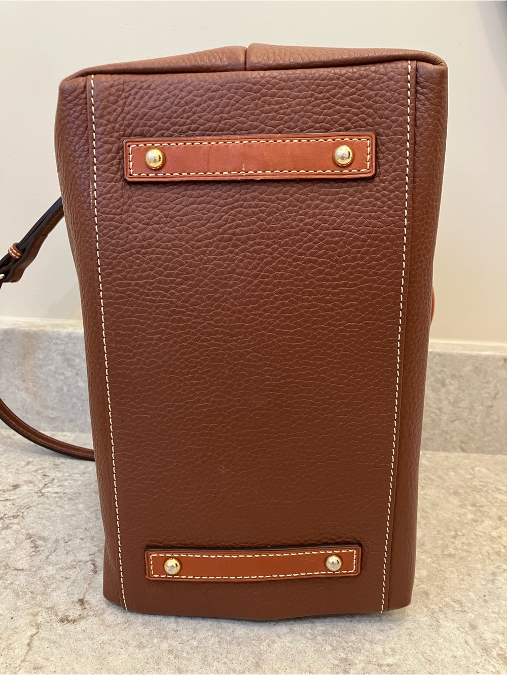 NWT DOONEY & BOURKE ALL WEATHER LEATHER SATCHEL - Picture 5 of 9